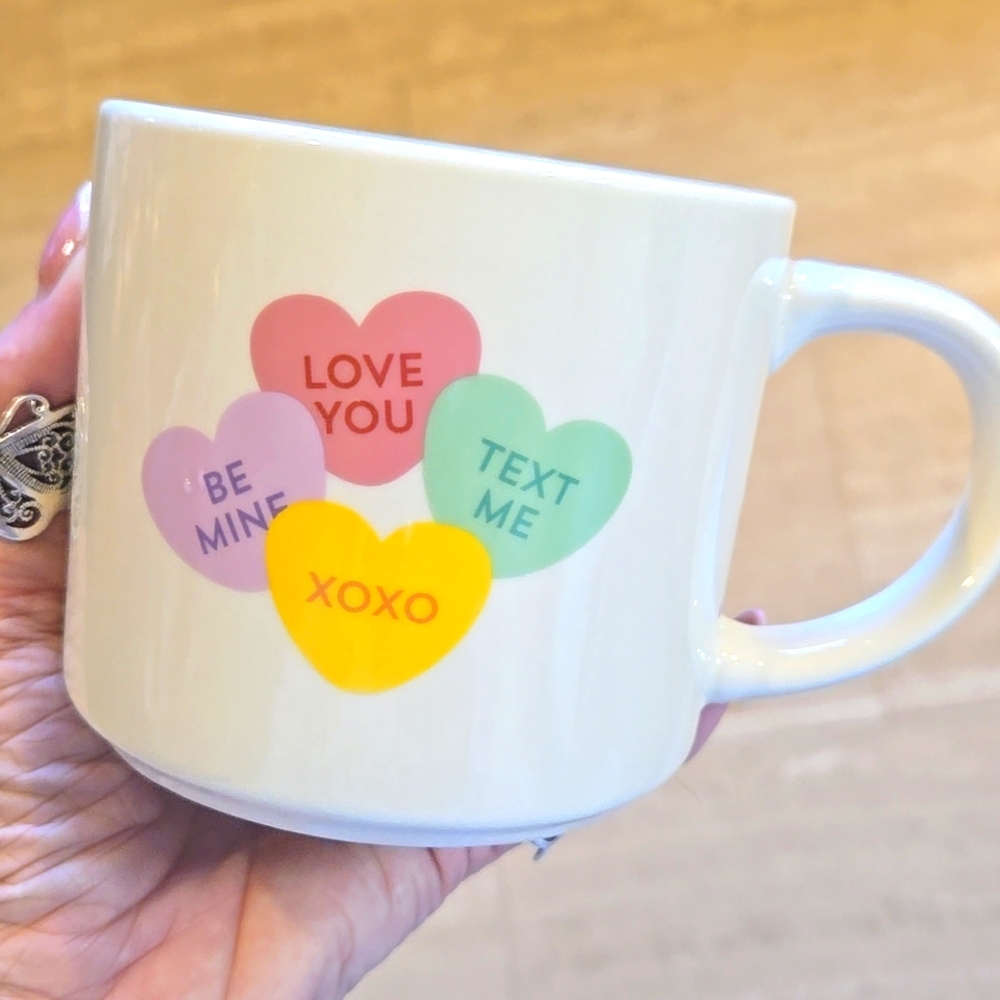 Elum Home Designs Bone China Conversation Hearts' Mug